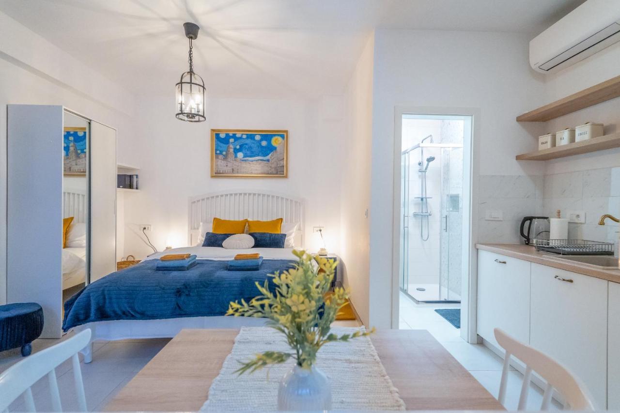 Starry Night Studio Apartment Рієка Екстер'єр фото