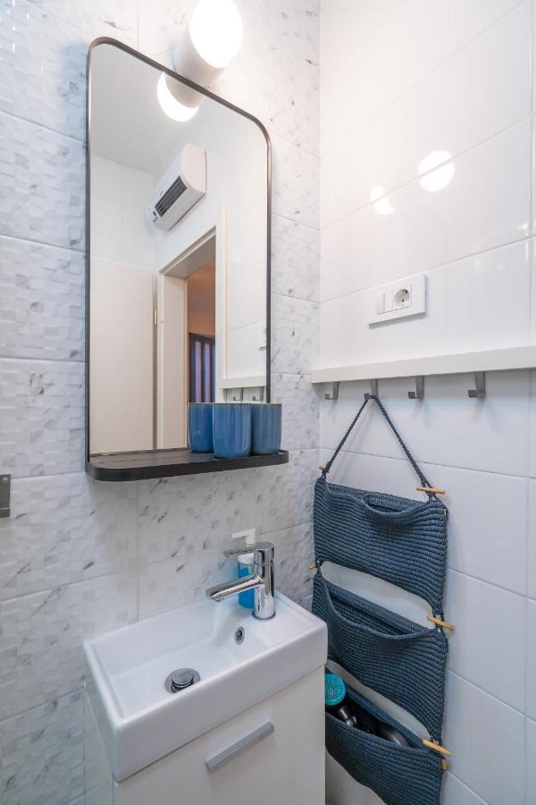 Starry Night Studio Apartment Рієка Екстер'єр фото